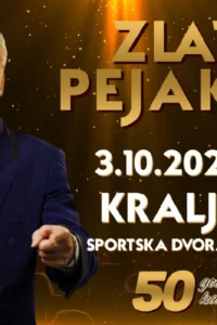 Zlatko Pejaković u tamnoplavom sakou pokazuje prema publici na najavnom plakatu koncerta u Kraljevici